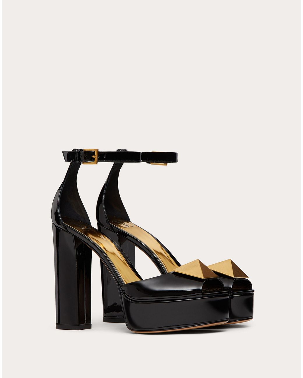 Valentino Garavani Open Toe Pump With One Stud Platform In