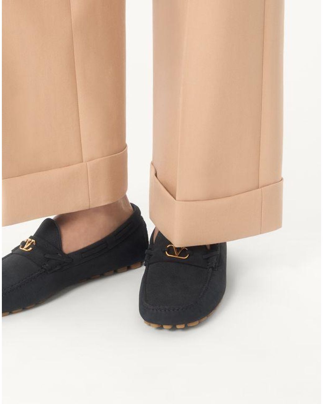 メンズ Valentino Garavani ファスタウェイ ディアスキンスエード ドライバーローファー White