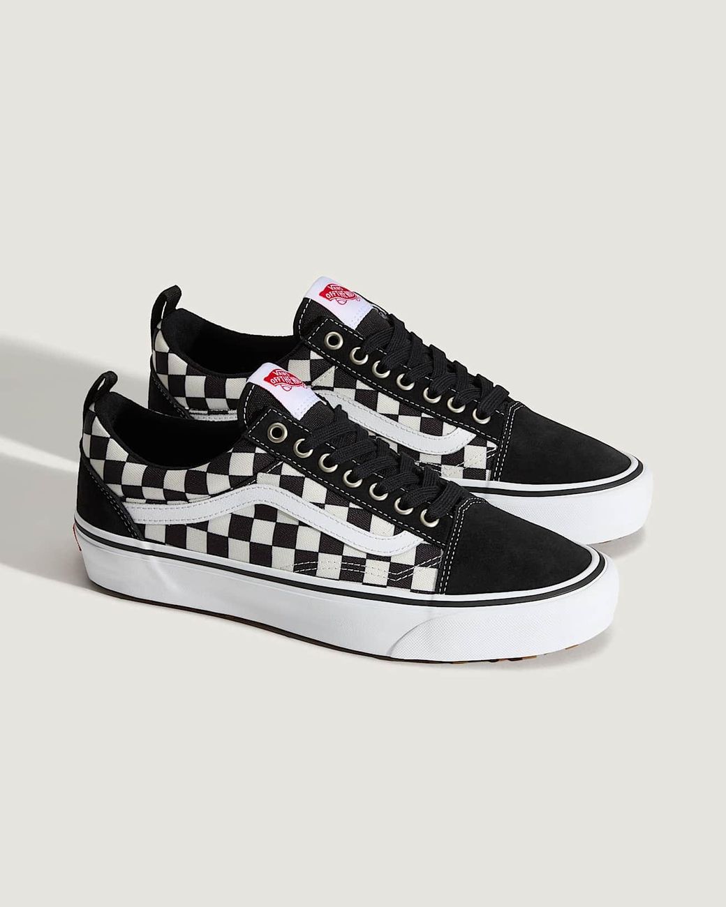 Vans Metallic Old Skool Insulated Shoes for men