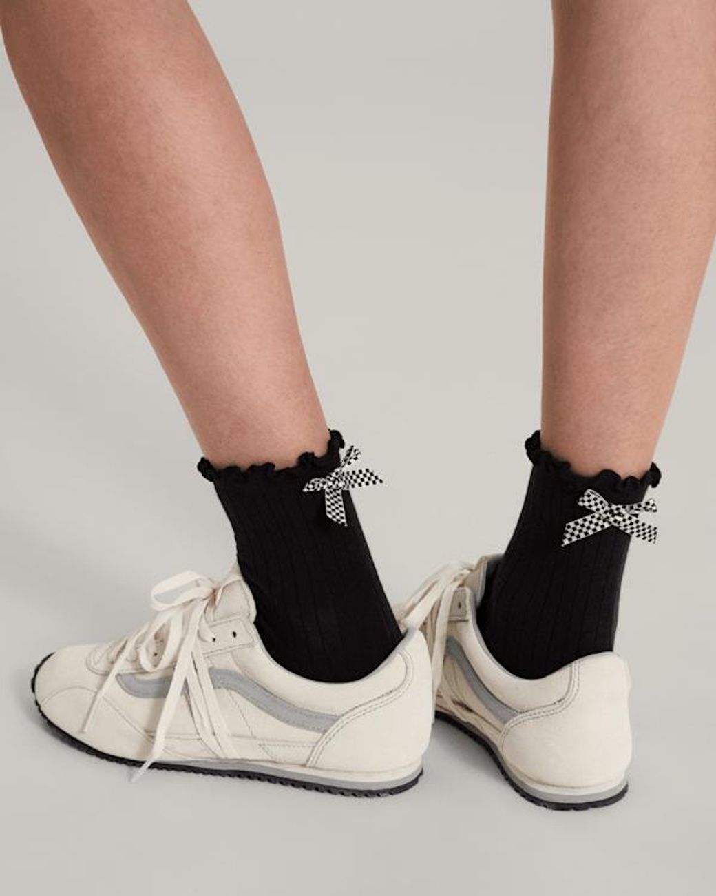 Vans Black Bow Back Crew Socks (1 Pair) Size: L (8.5-12​ for men