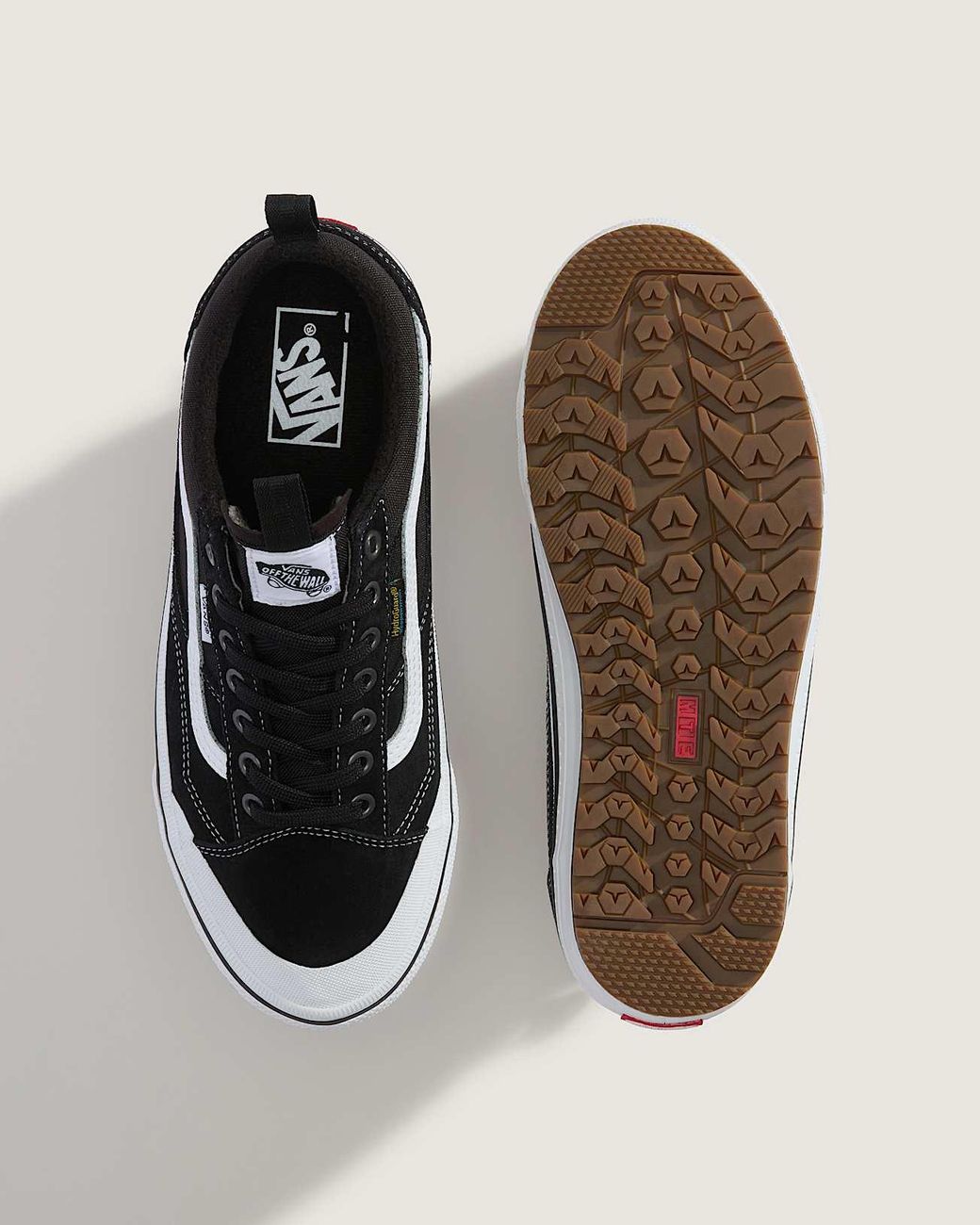 Vans White Old Skool Waterproof Insulated Shoes for men