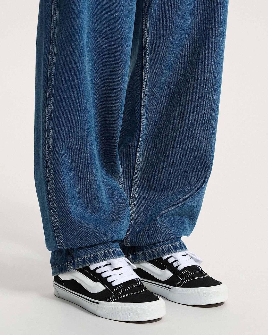 Vans Black Knu Skool Herren Sneaker