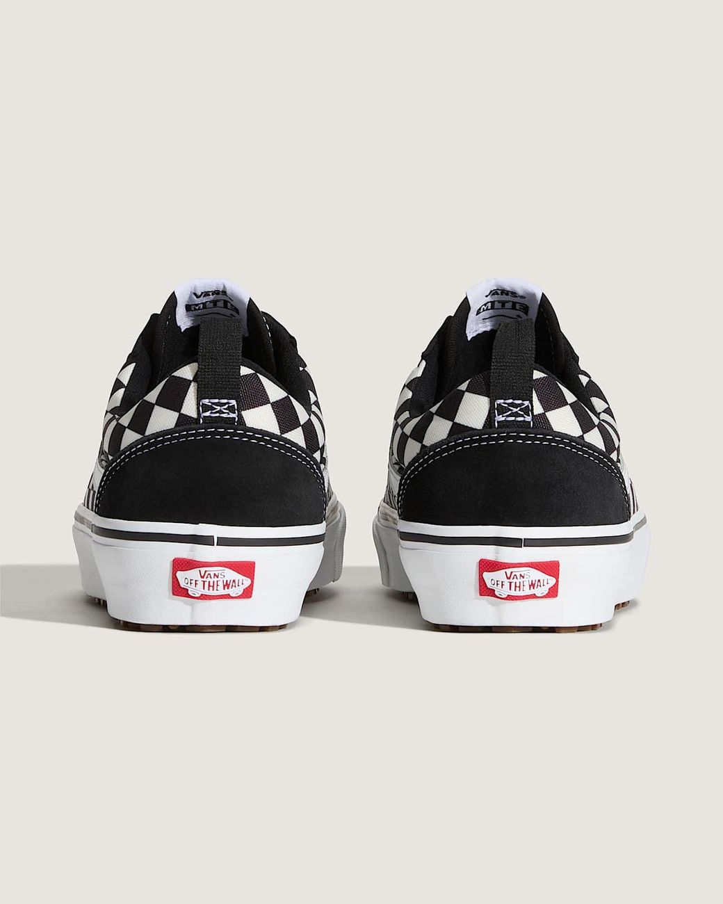 Vans Metallic Old Skool Insulated Shoes for men