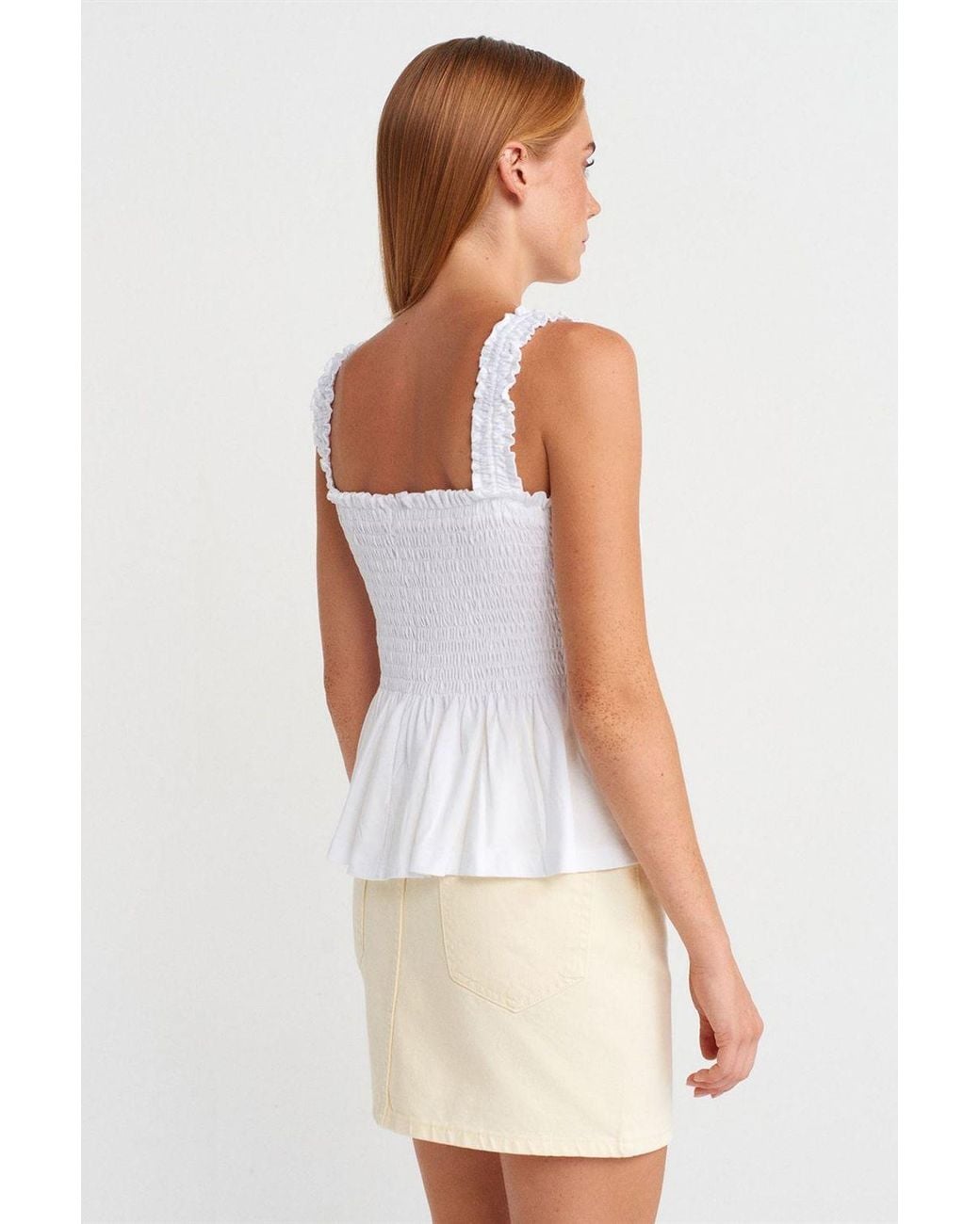 Dilvin White Square-Neck Frilly Sleeveless Blouse