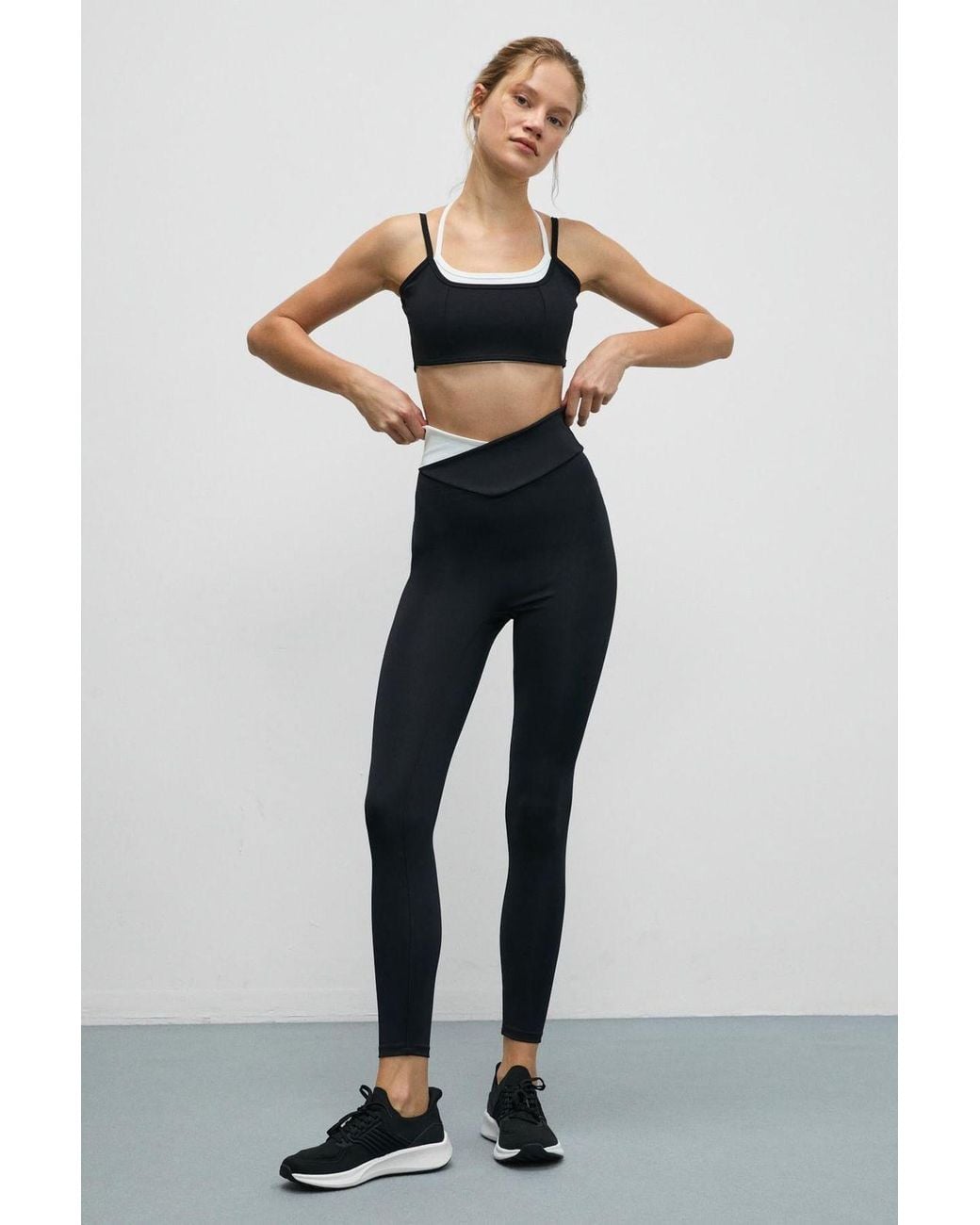 Grimelange Black High Waist Skinny Leggings