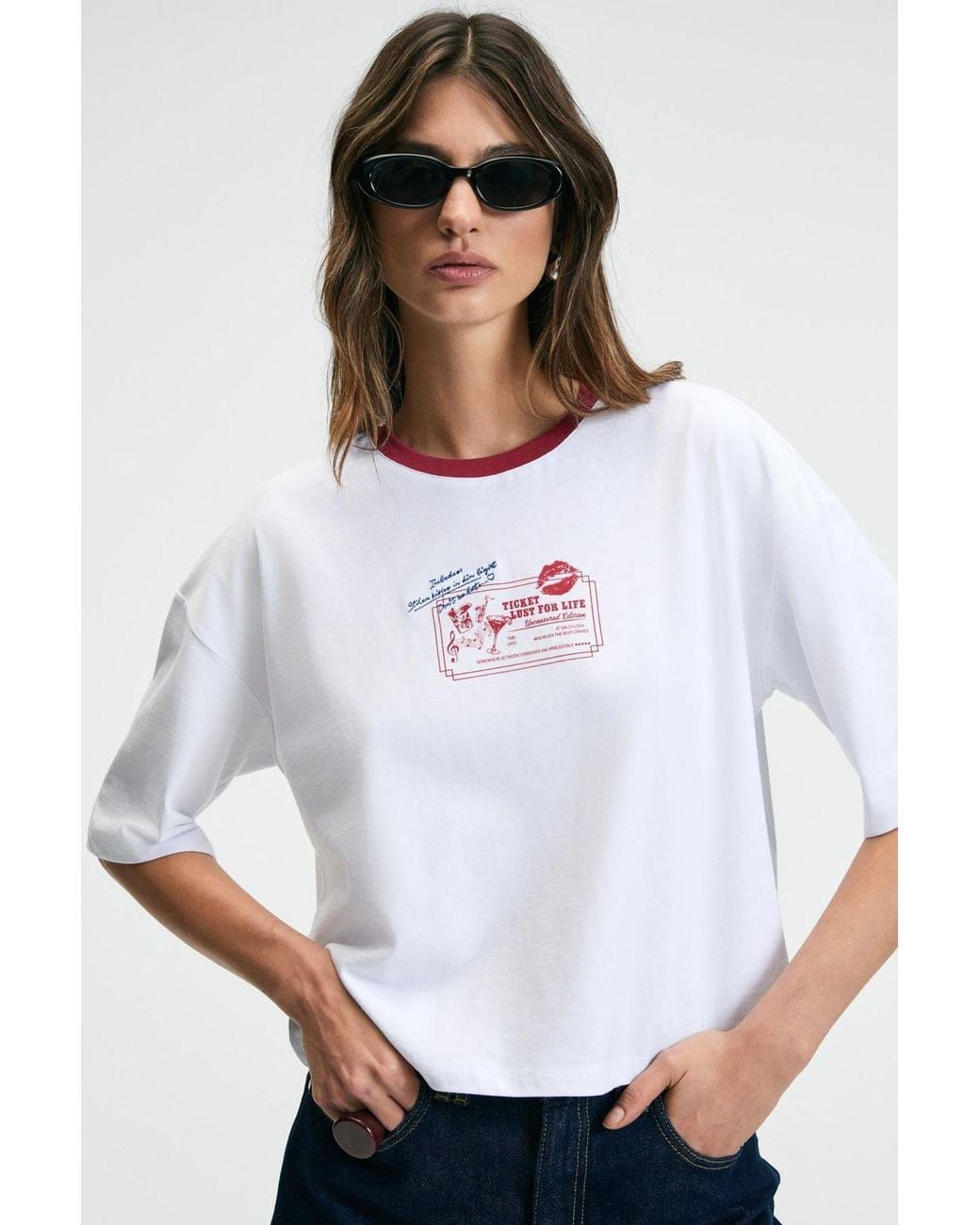 Grimelange White Relaxed Crew Neck Printed T-Shirt