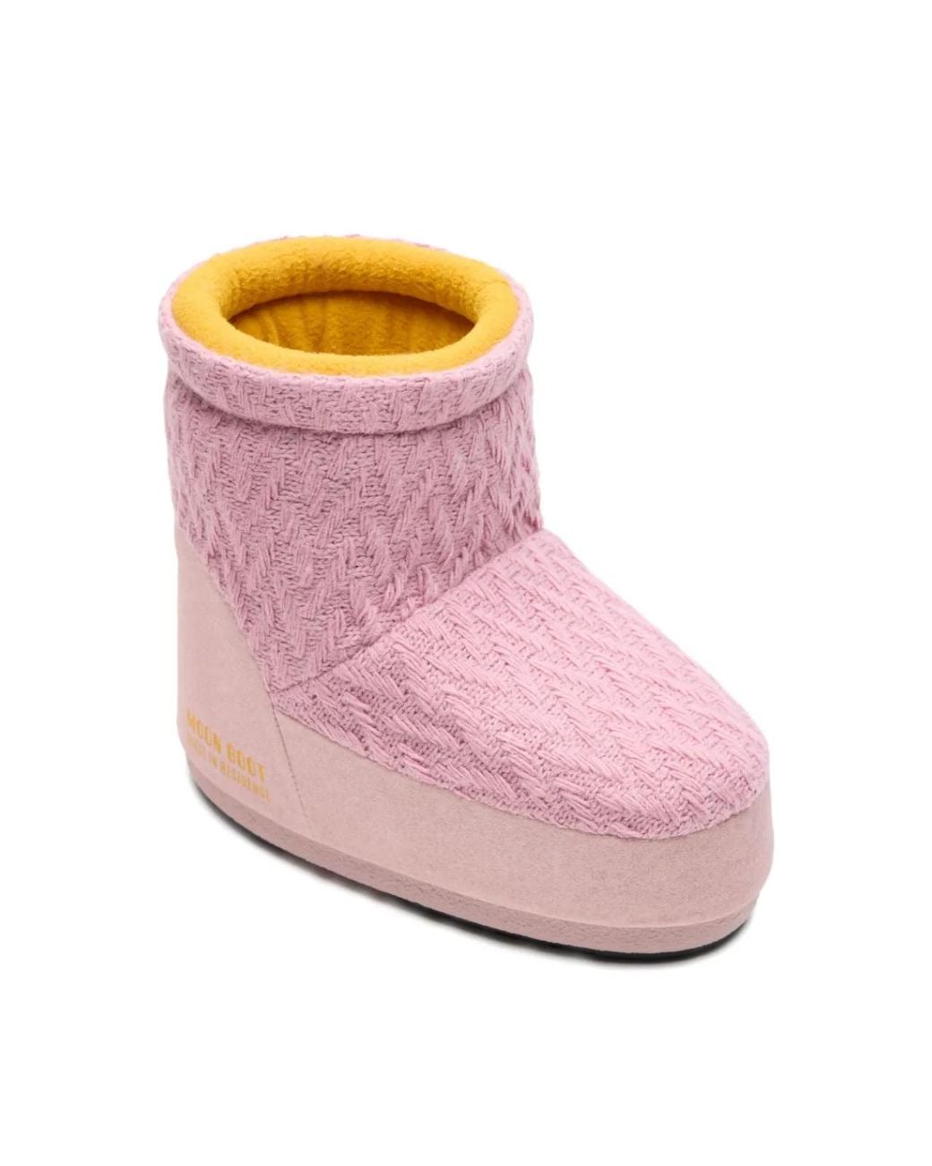 Moon Boot X Guest in het Pink