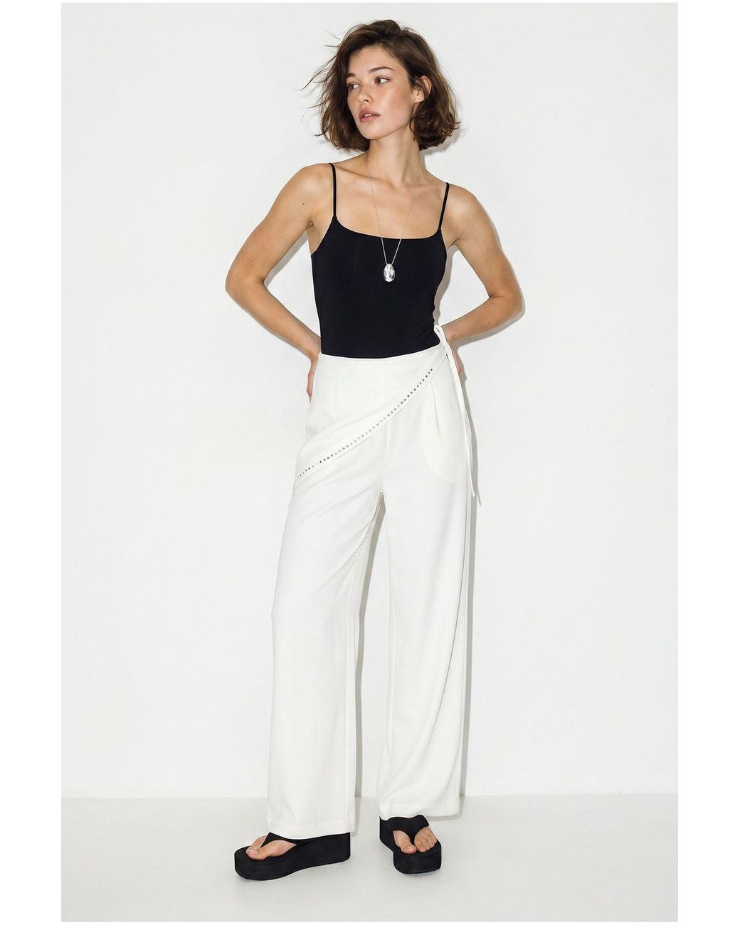 Bianco Lucci White Wide Leg Pull-On Trousers