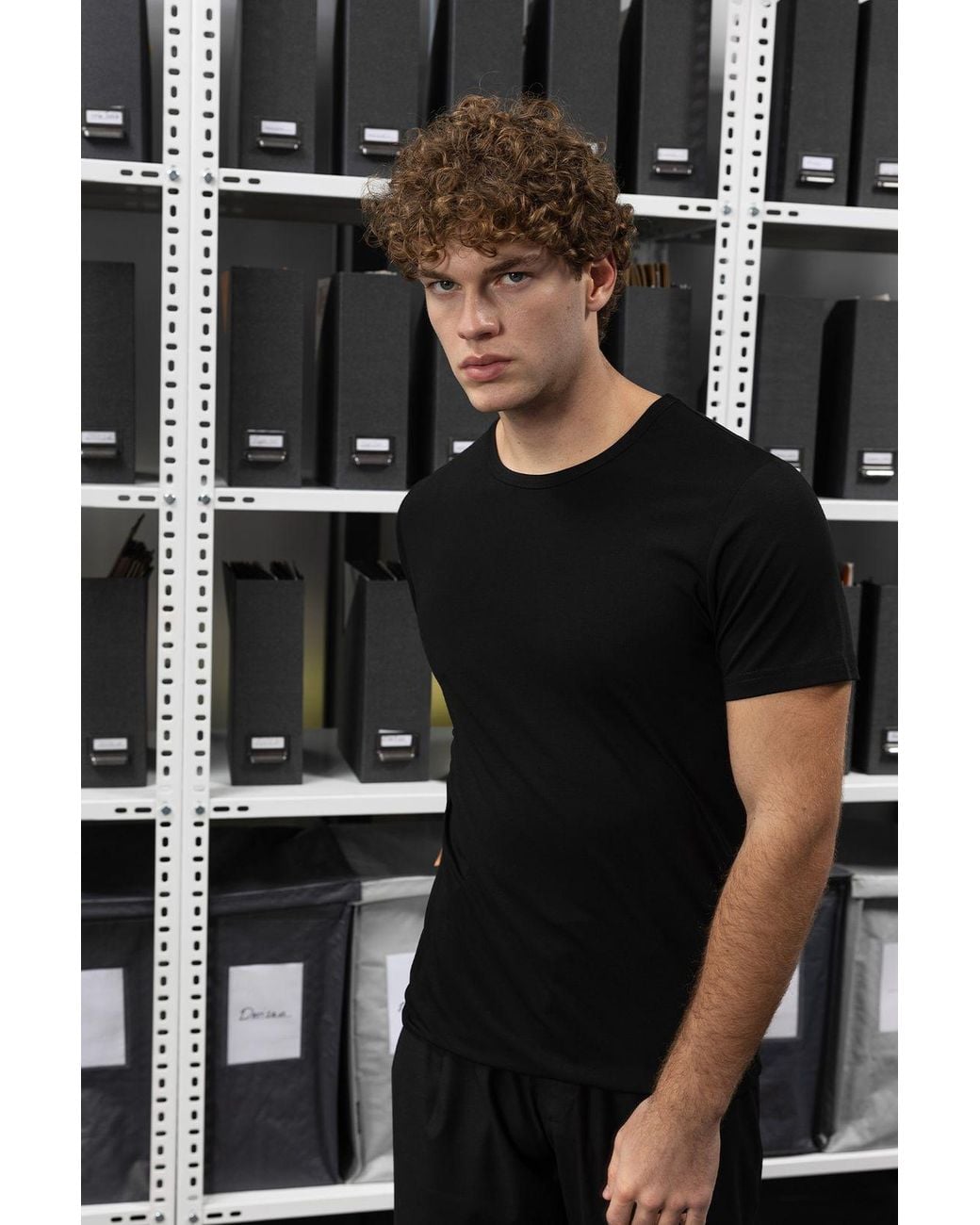 Giesto Black Slim Fit Crew Neck Cotton T-Shirt for men