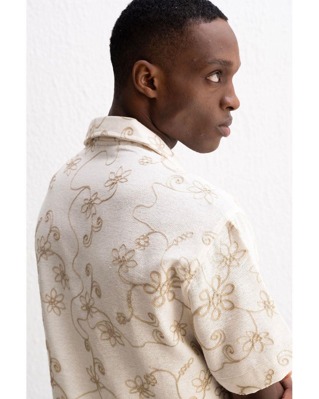 Giesto Multicolor Cotton Poplin Embroidered Short-Sleeve Shirt for men