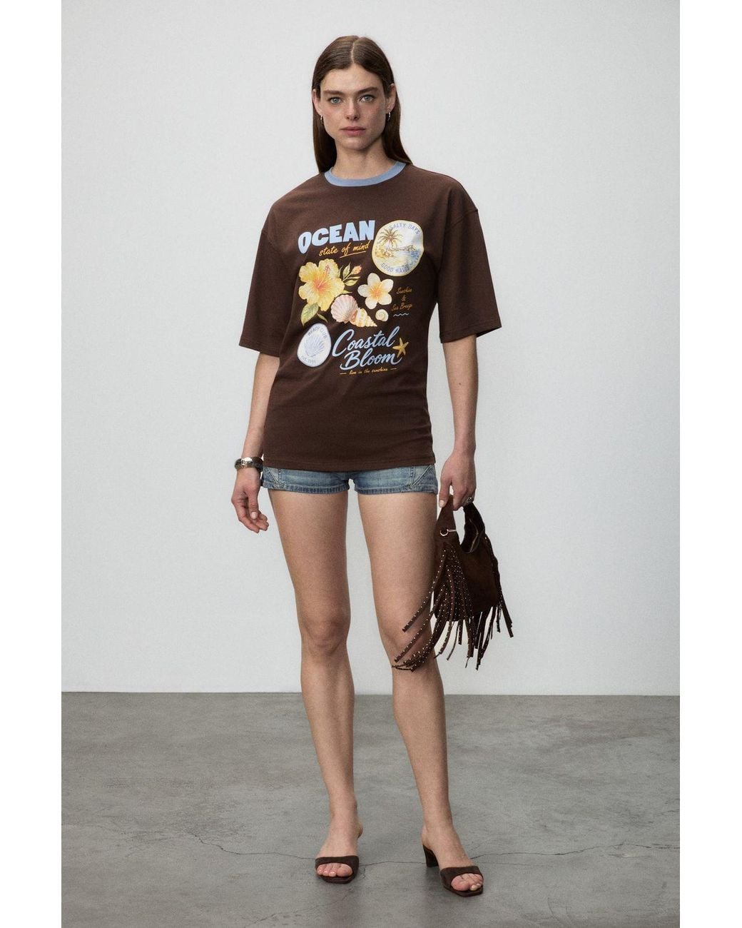 Grimelange Black Oversized Printed Crew Neck T-Shirt