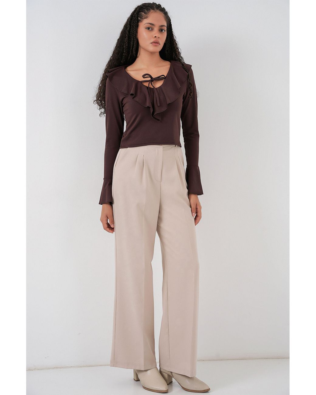 Bigdart Black Frilly V-Neck Crop Blouse