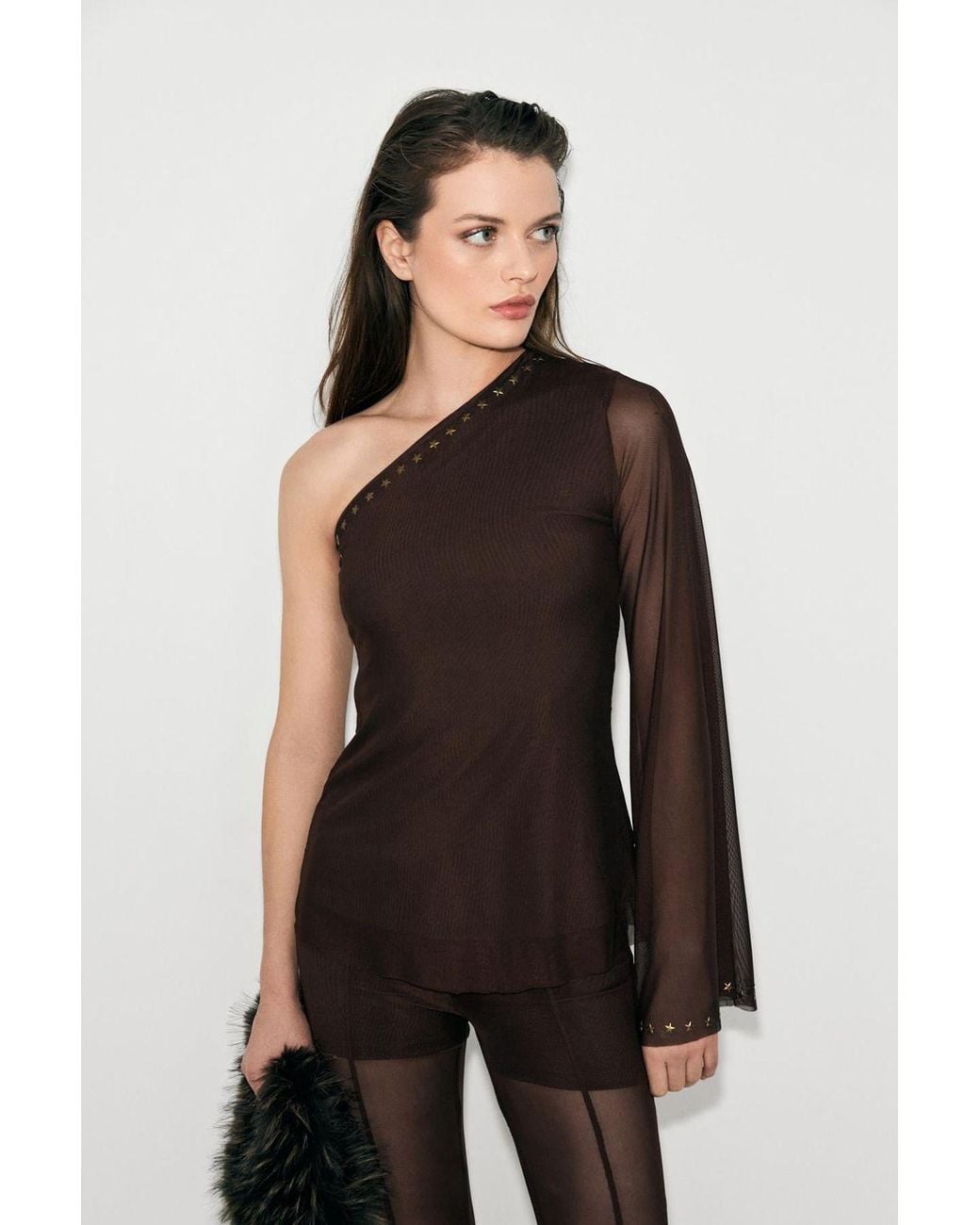 Grimelange Black Regular Fit Simple Pullover Blouse