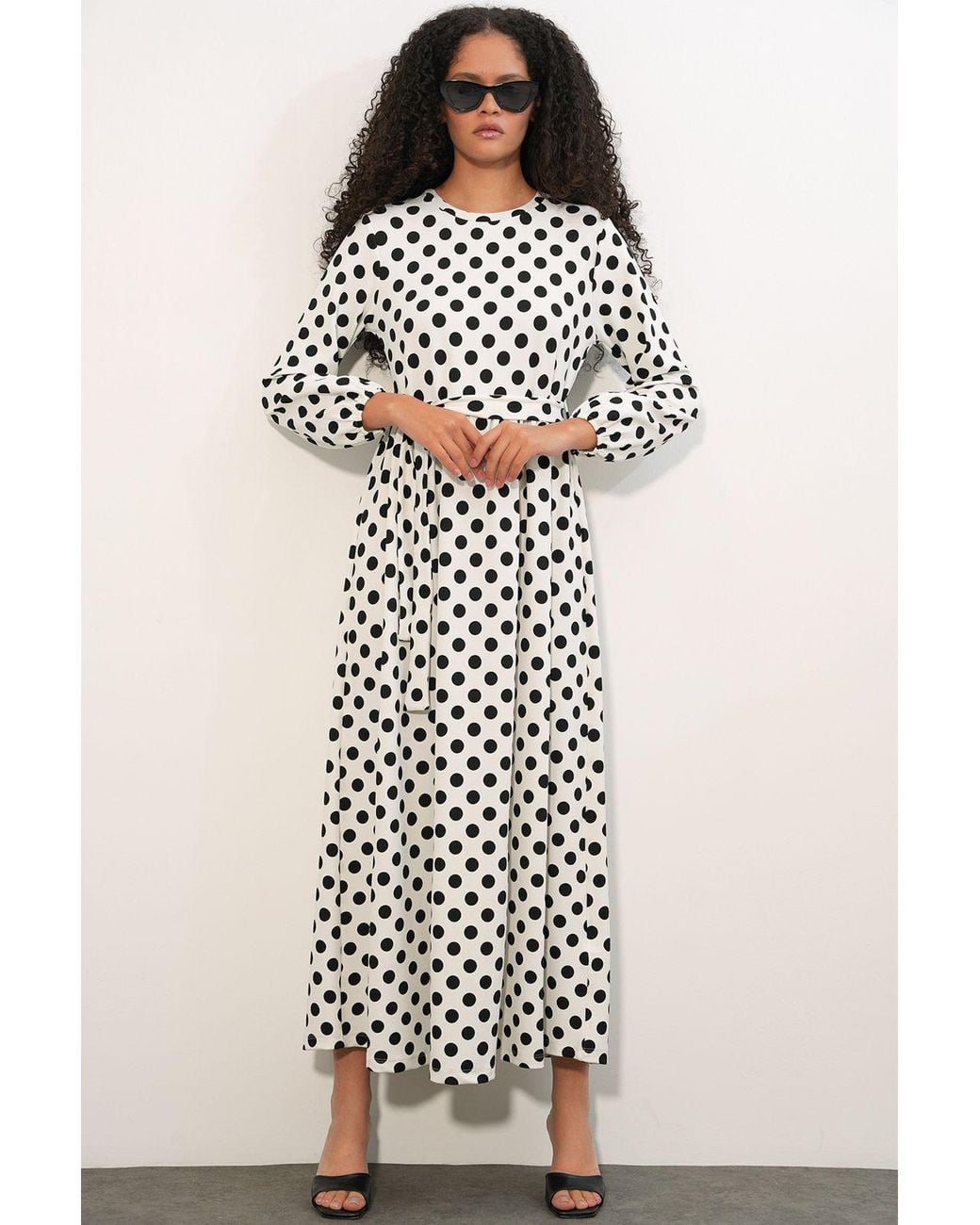 Bigdart White Floral Crew Neck Maxi Knit Dress With Bow Detail