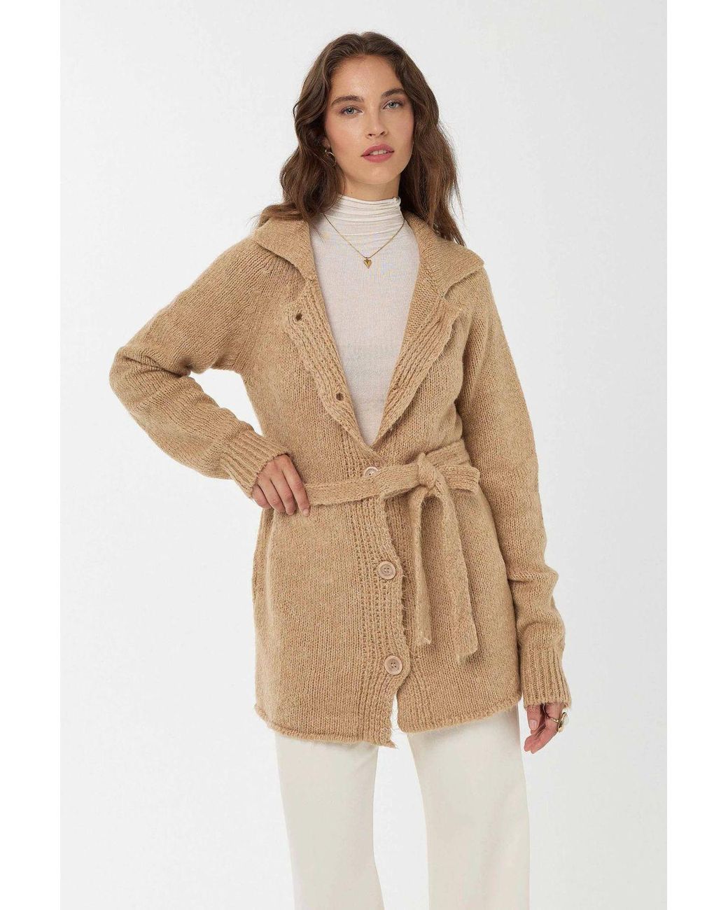 Hiccup White Buttoned Knitted Cardigan