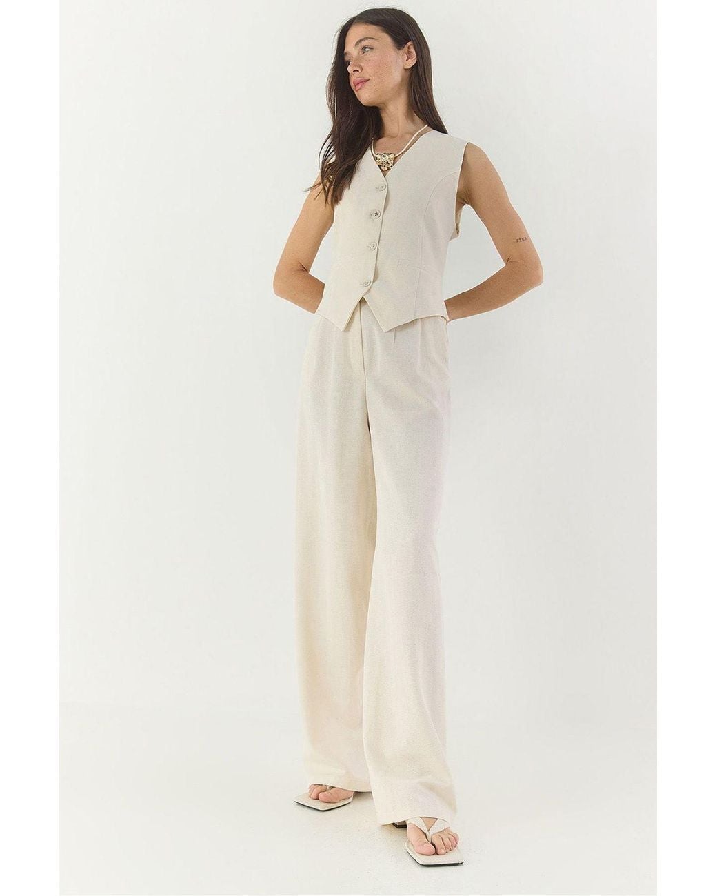Bianco Lucci Natural V-Neck Vest And Wide Leg Pants Two-Piece Coord Set