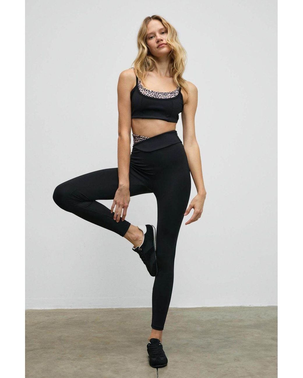 Grimelange Black High Waist Skinny Leggings