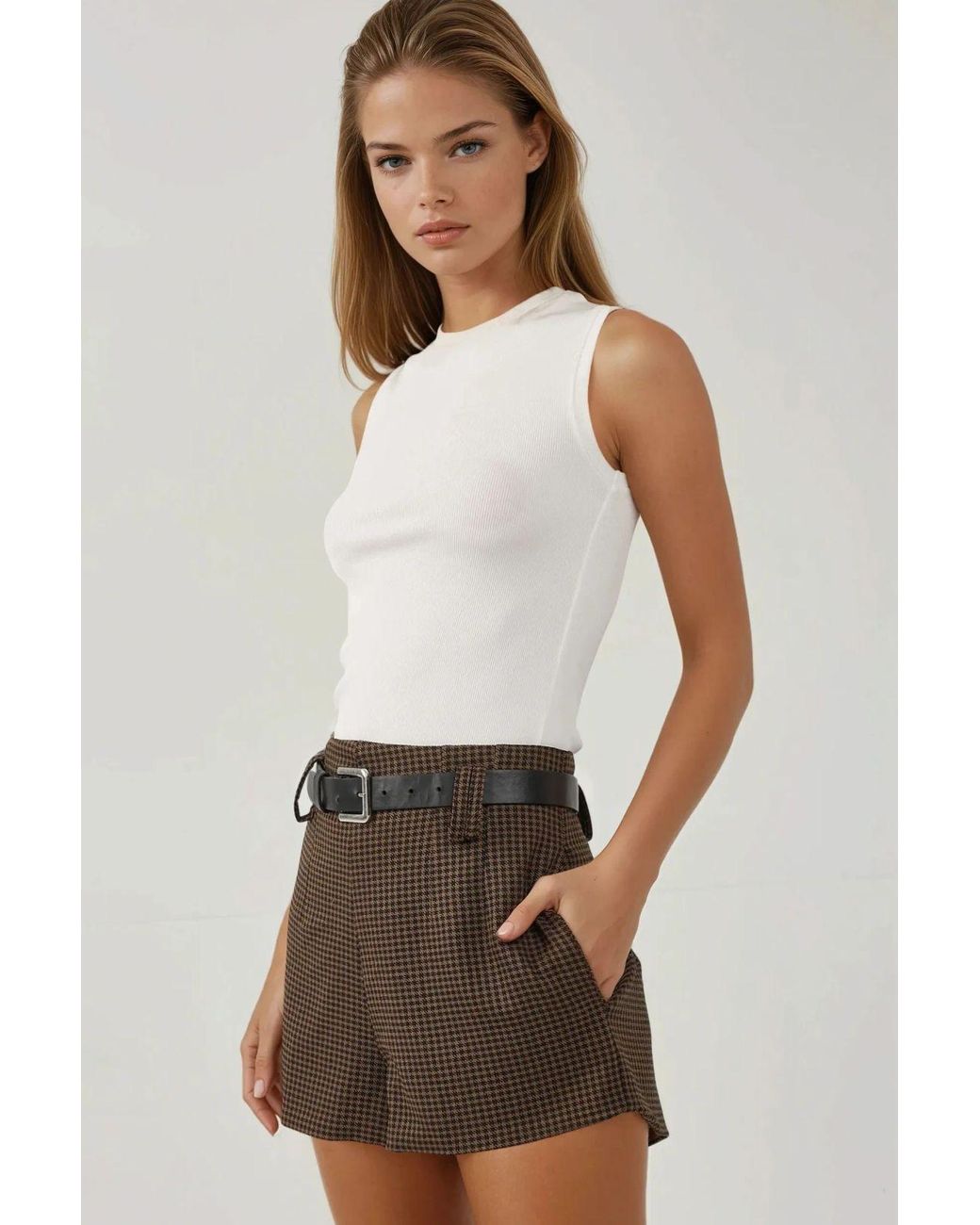 Hiccup White High Waist Checkered Shorts