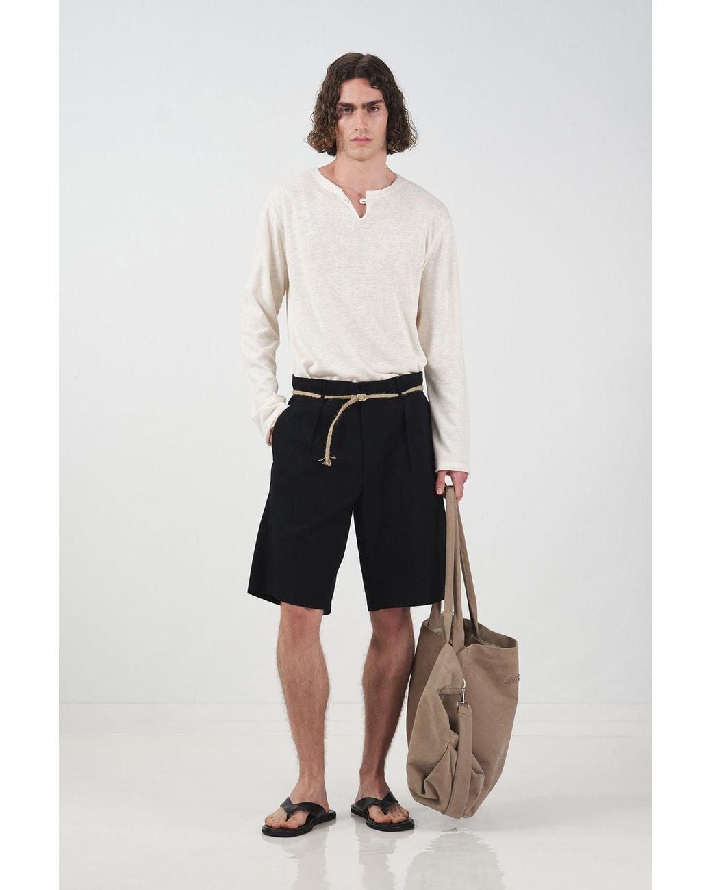Giesto Black Mid Waist Relaxed Fit Belted Poplin Shorts for men