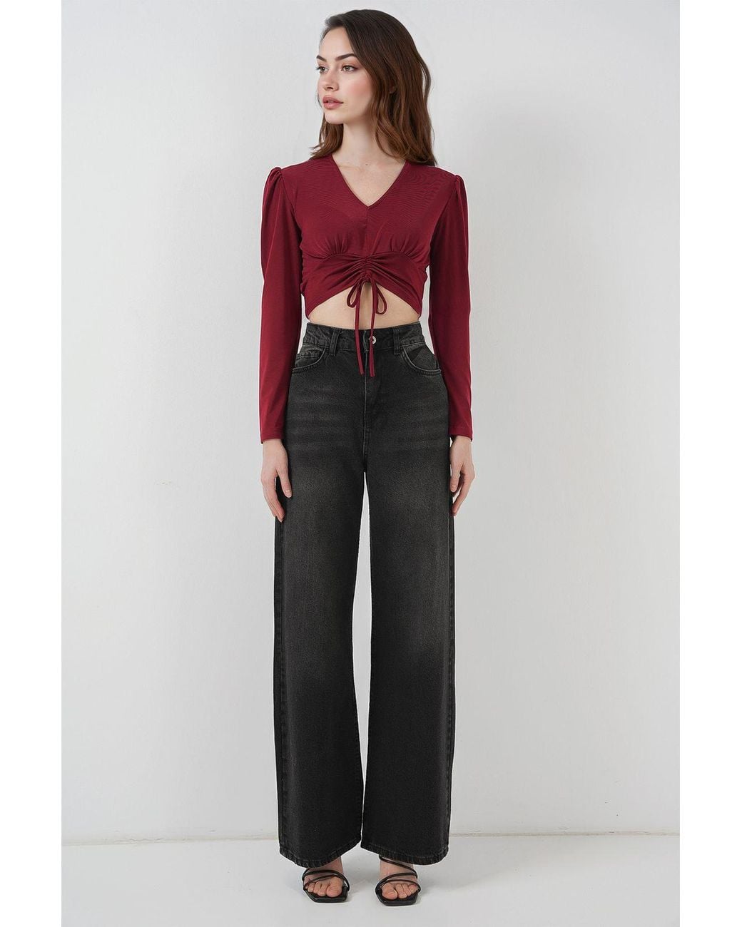 Bigdart Textured V-Neck Crop Top With Ruffle Detail