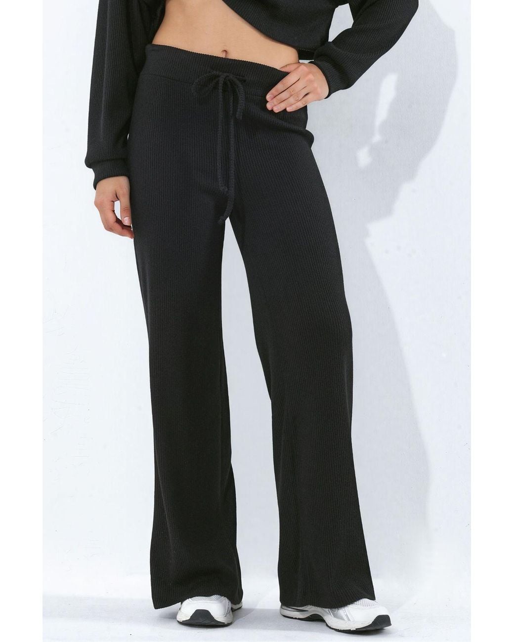 Busem Black Elastic Waist Straight Pants
