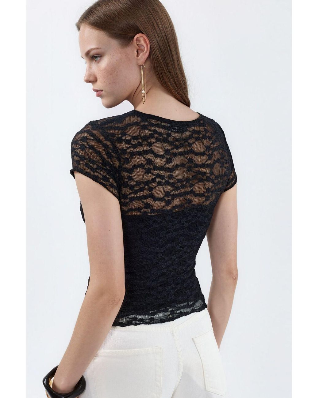 Busem Black Slim Fit Lace Knit Blouse