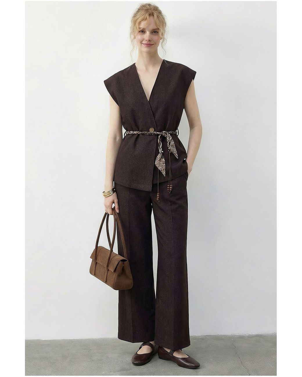 Bianco Lucci Multicolor Vest And Pants Two-Piece Set With Belt Detail