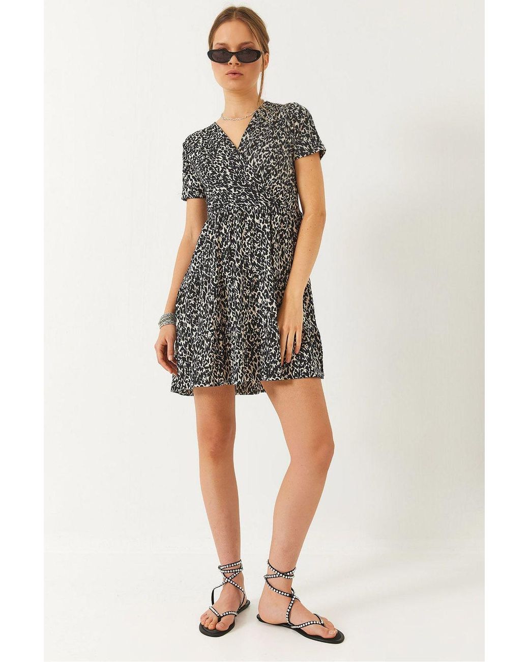 Bianco Lucci Black Spotted V-Neck Mini Dress