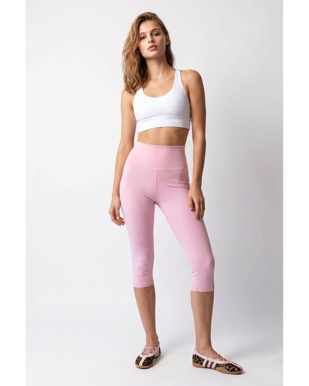 MixRay Red High-Waist Capri Leggings With Slit