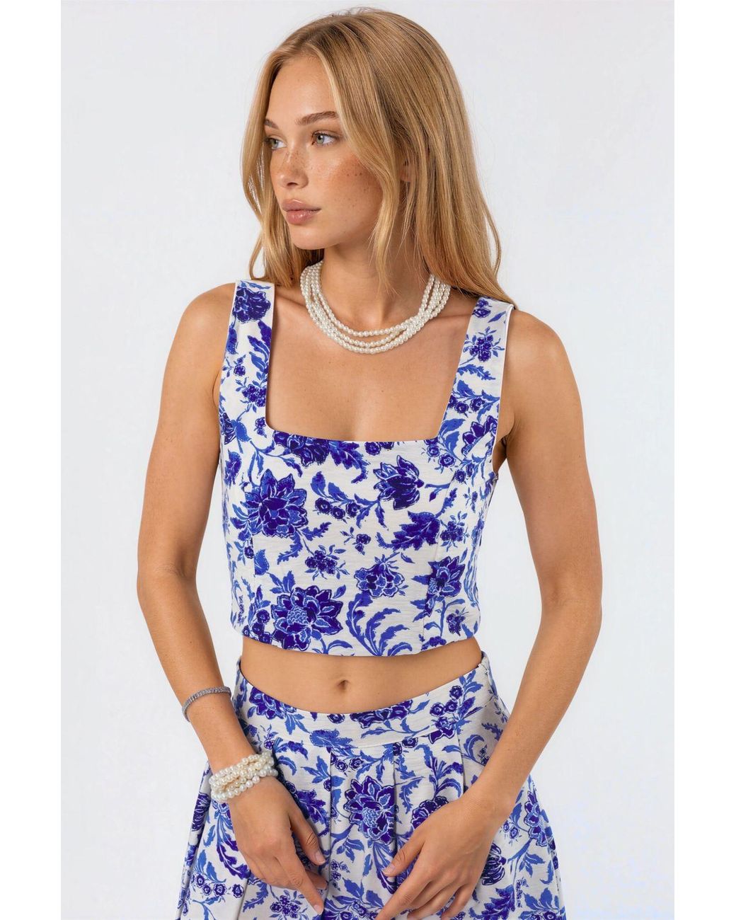 Busem Blue Floral Square Collar Cropped Blouse