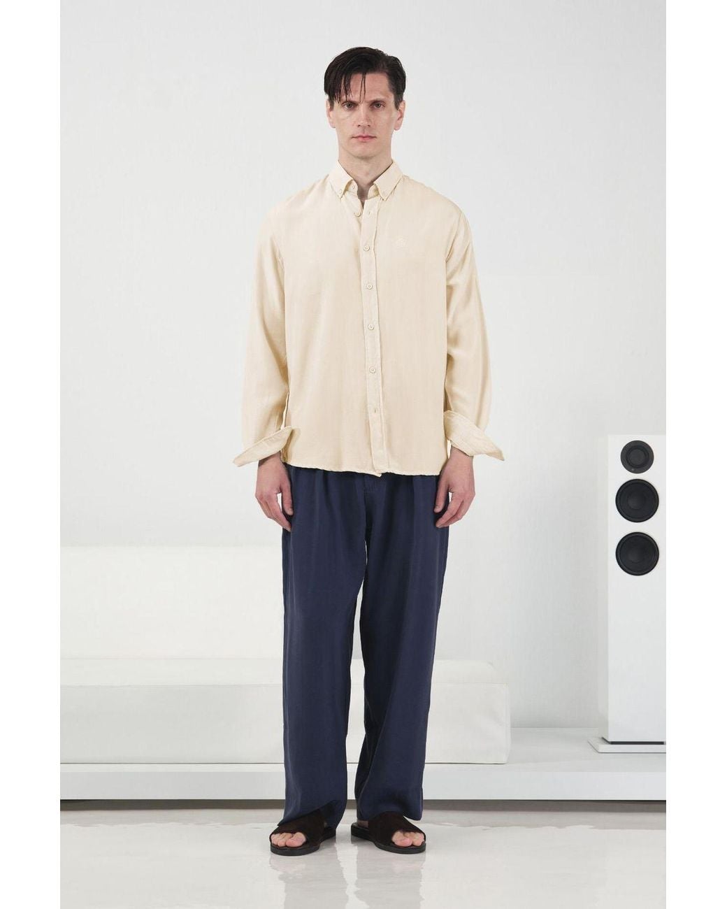 Giesto Natural Long Sleeve Buttoned Tencel Shirt for men