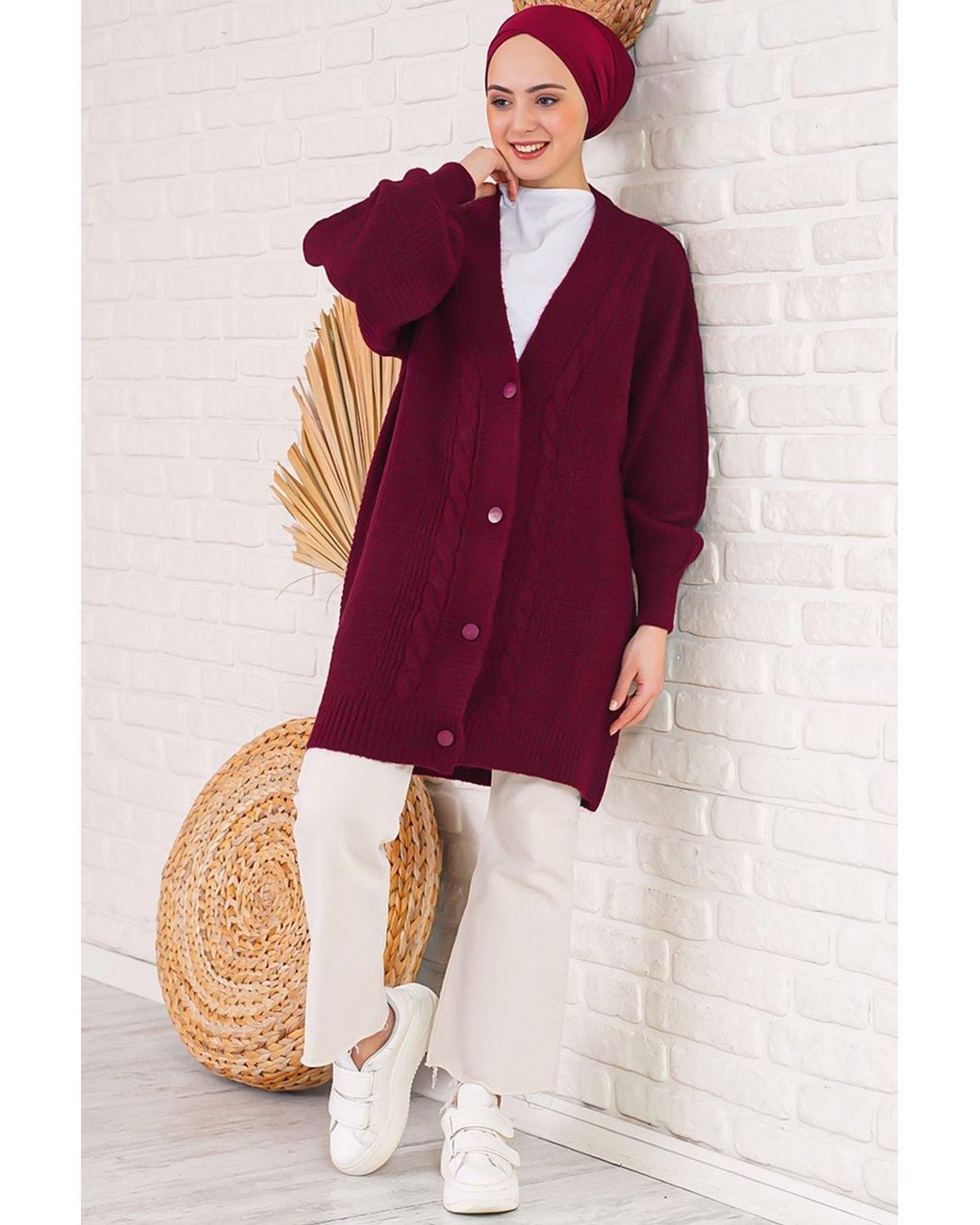 Bigdart Red Buttoned V-Neck Jacquard Cardigan