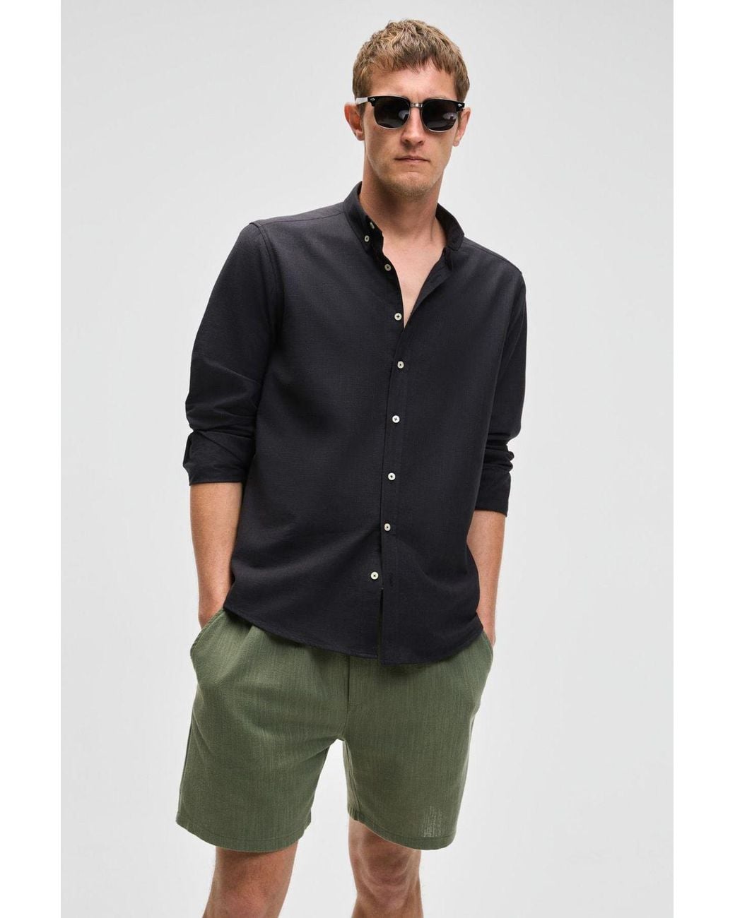Grimelange Black Slim Fit Button Collar Shirt for men