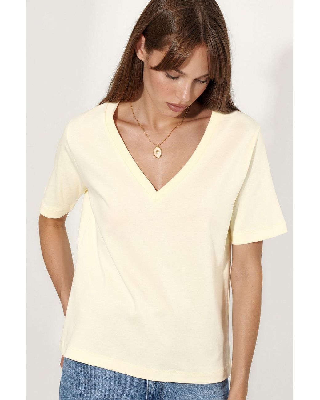 Busem Natural V-Neck Solid Regular Fit Cotton T-Shirt