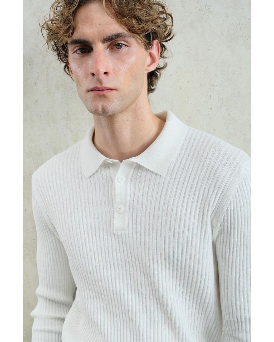 Giesto White Slim Fit Polo Neck T-Shirt for men