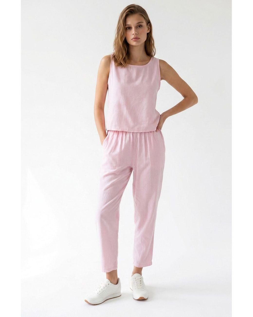 MixRay Red Sleeveless Crepe Jumpsuit