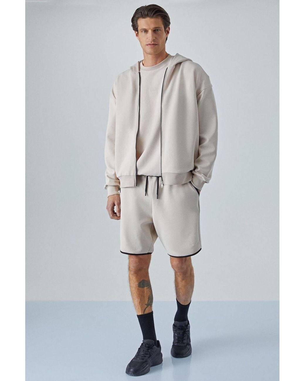 Grimelange Gray Regular Fit Ribbed Crew Sweatshirt for men