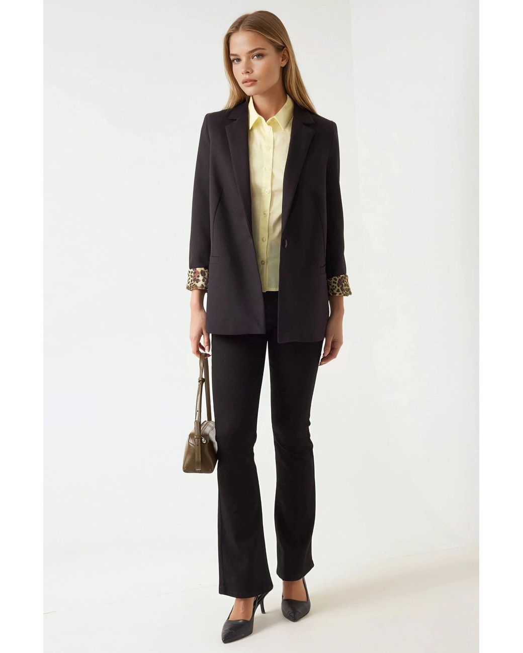 Hiccup Basic Boyfriend Jacket Pika Collectie in het Black