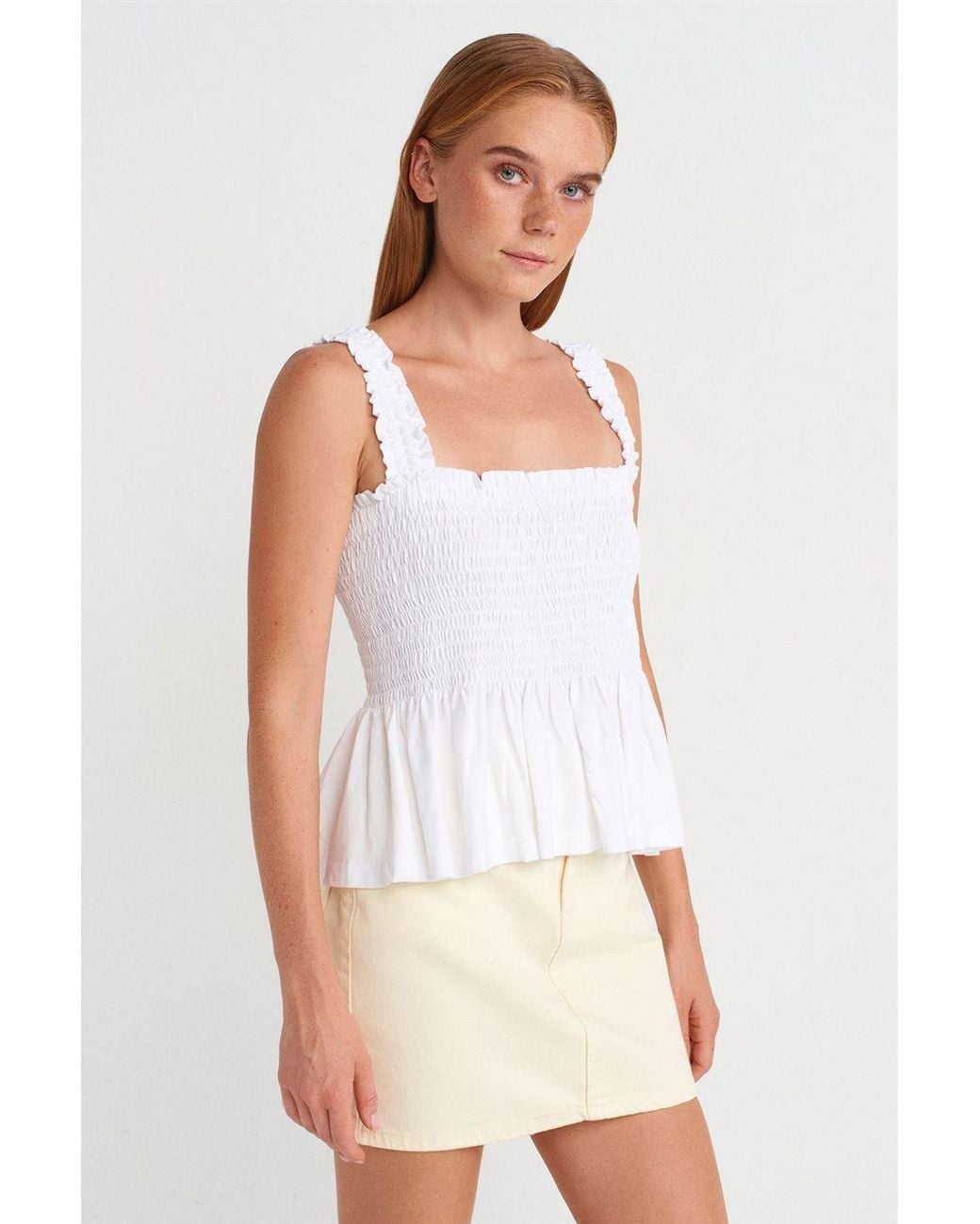 Dilvin White Square-Neck Frilly Sleeveless Blouse