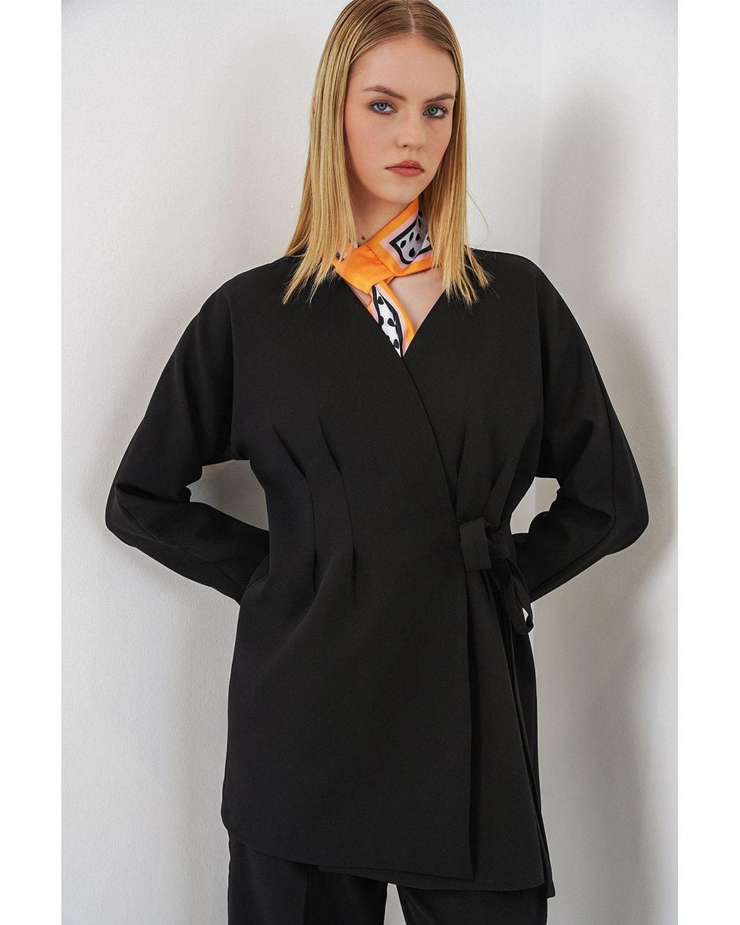 Bigdart Black Long Belted V-Neck Jacket