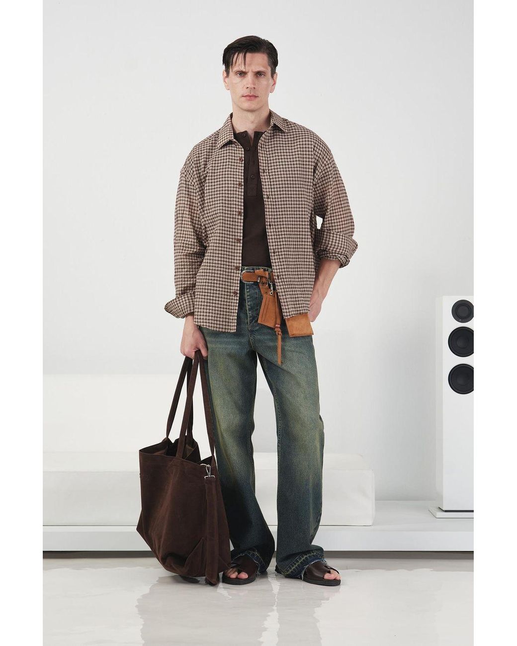 Giesto Brown Oversized Gingham Button-Up Shirt for men