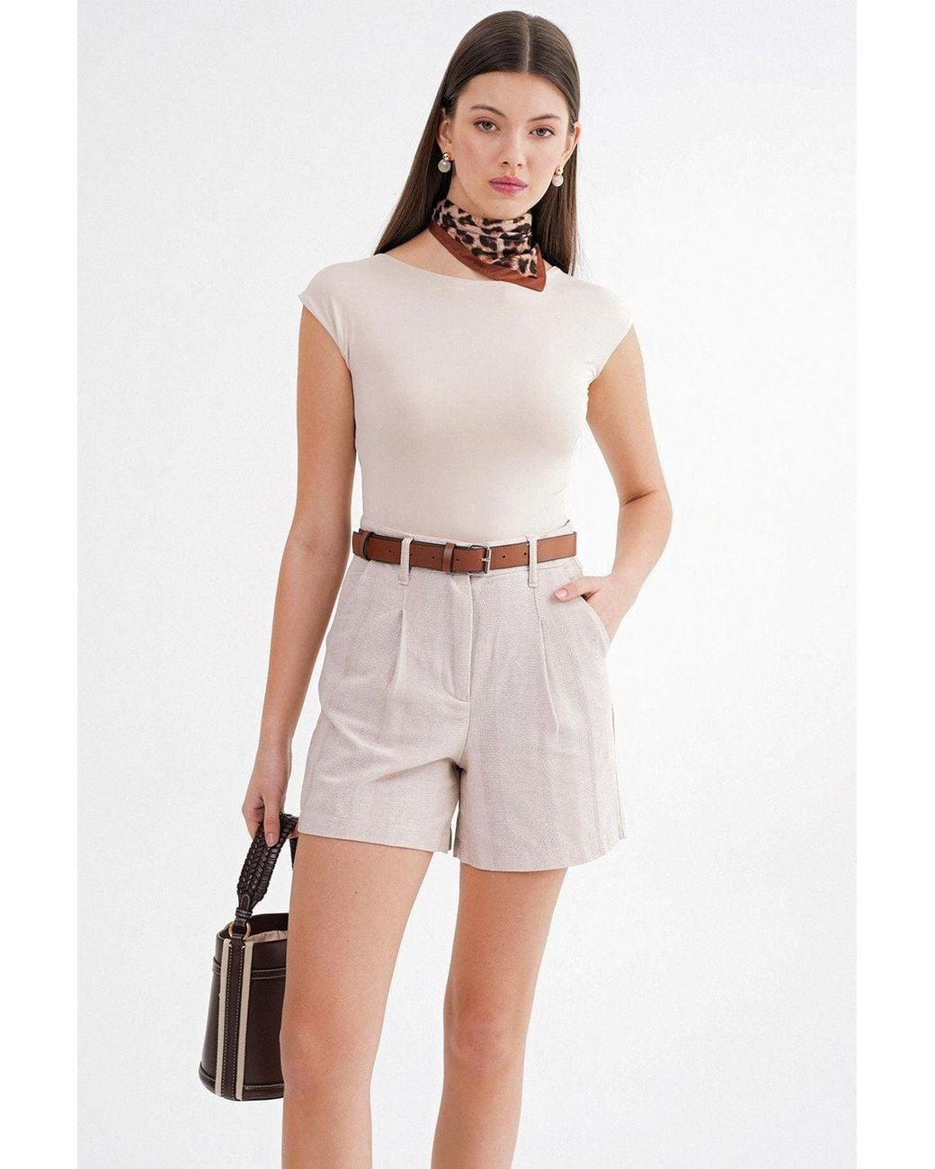 MixRay Multicolor High-Waisted Shorts With Belt Detail