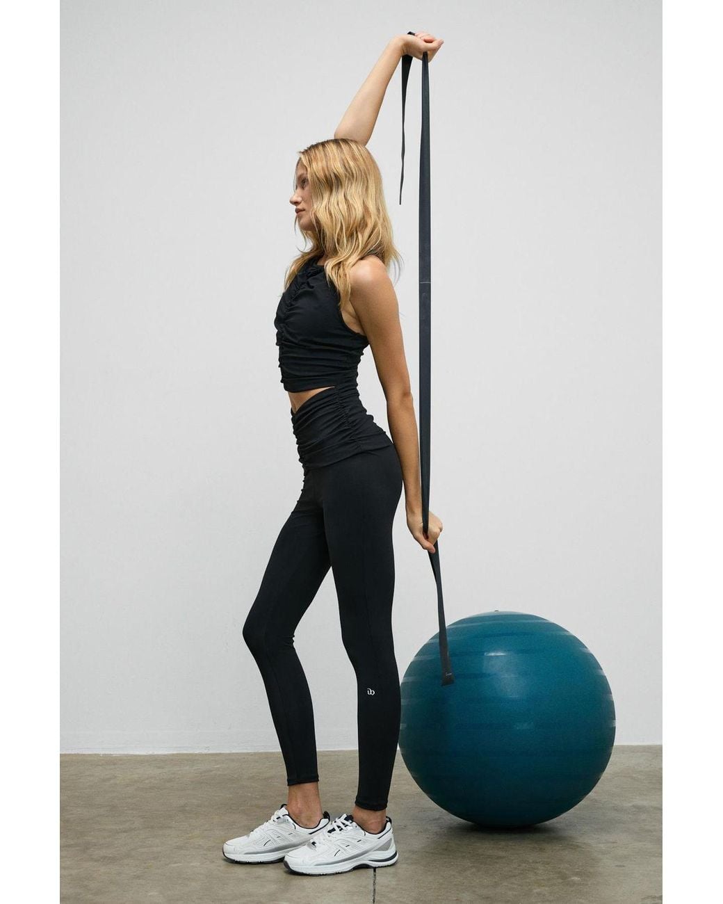 Grimelange Black High Waist Skinny Sports Leggings