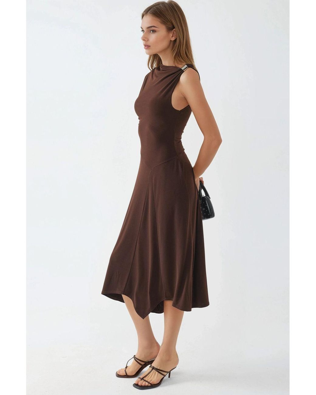 Busem Brown Accessory Detailed Asymmetrical Midi Dress