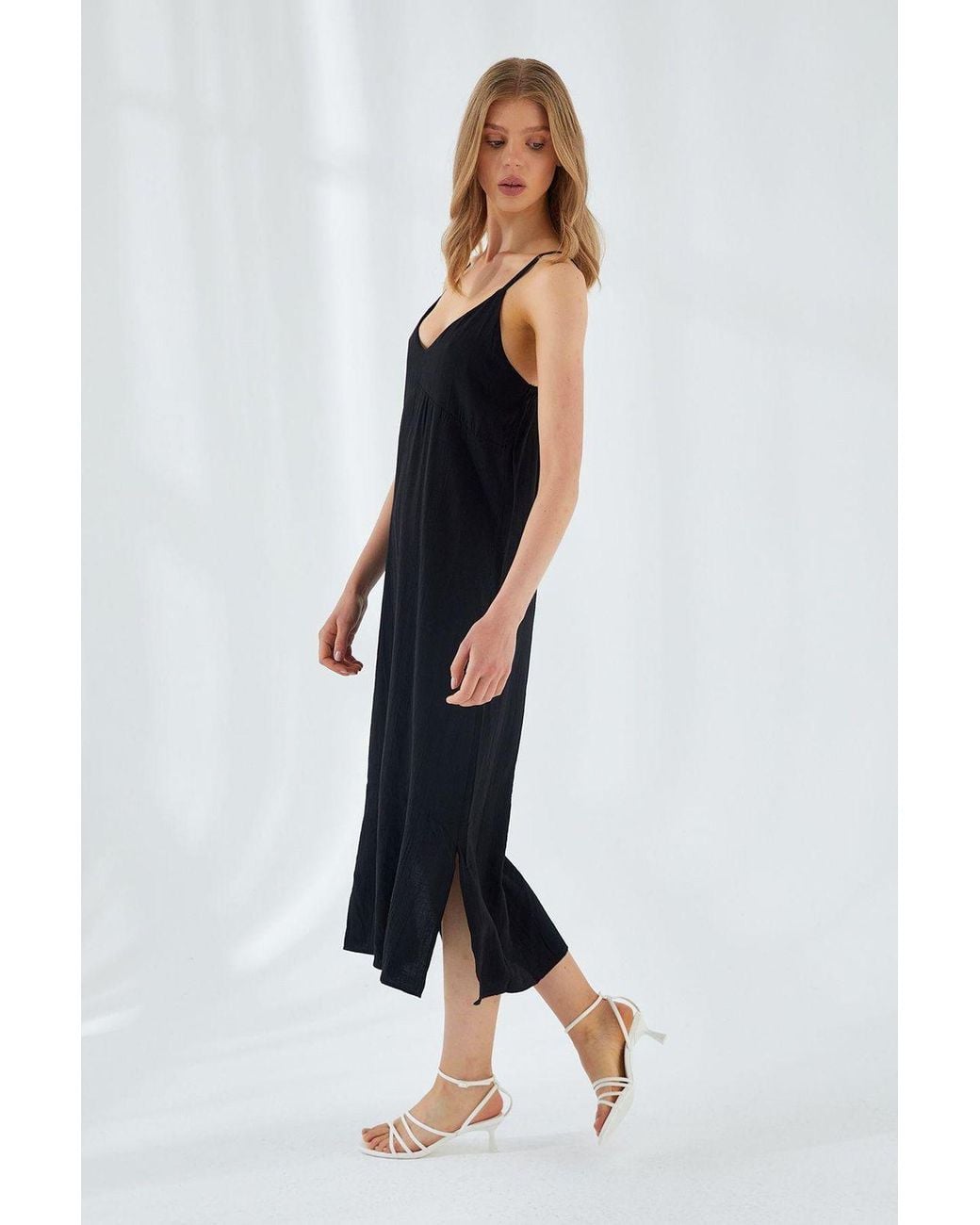 MixRay Blue V-Neck Slit Midi Dress
