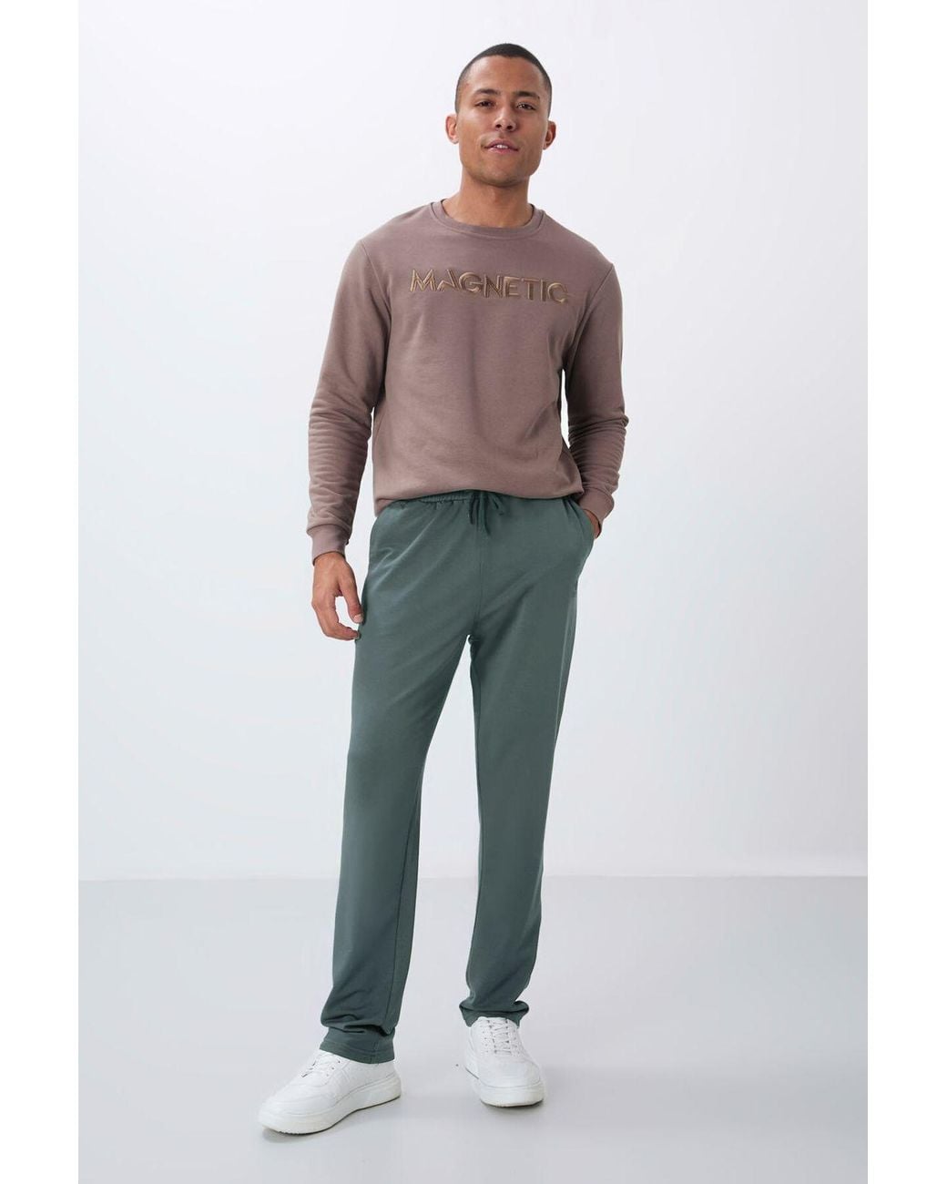 TOMMY LIFE Green Regular-Fit Cotton Blend Sweatpants for men