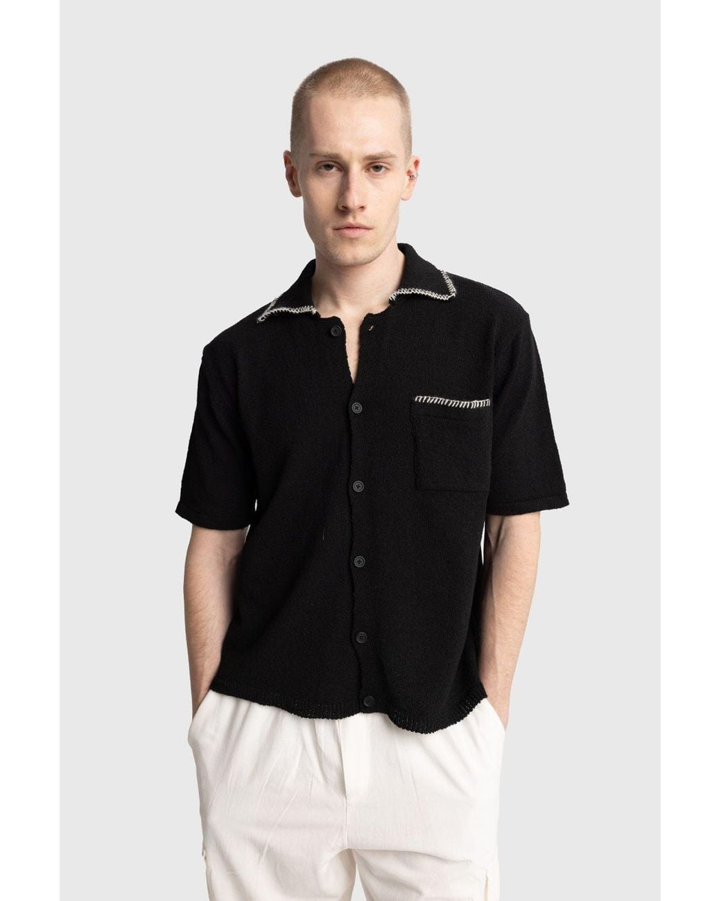 Giesto Black Cotton Short-Sleeve Shirt for men