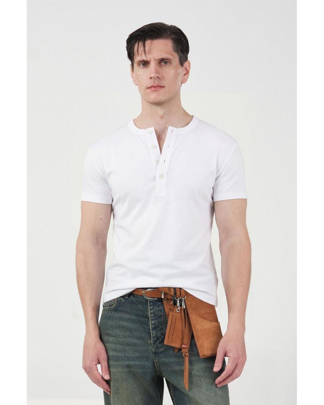 Giesto White Slim Fit Crew Neck Cotton T-Shirt for men