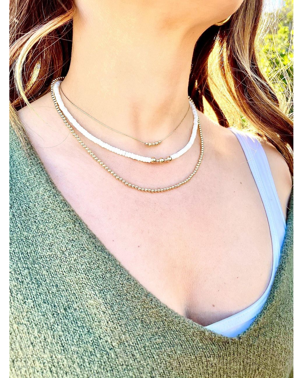 Olivia Le Leilani Mother Of Pearl Necklace in White