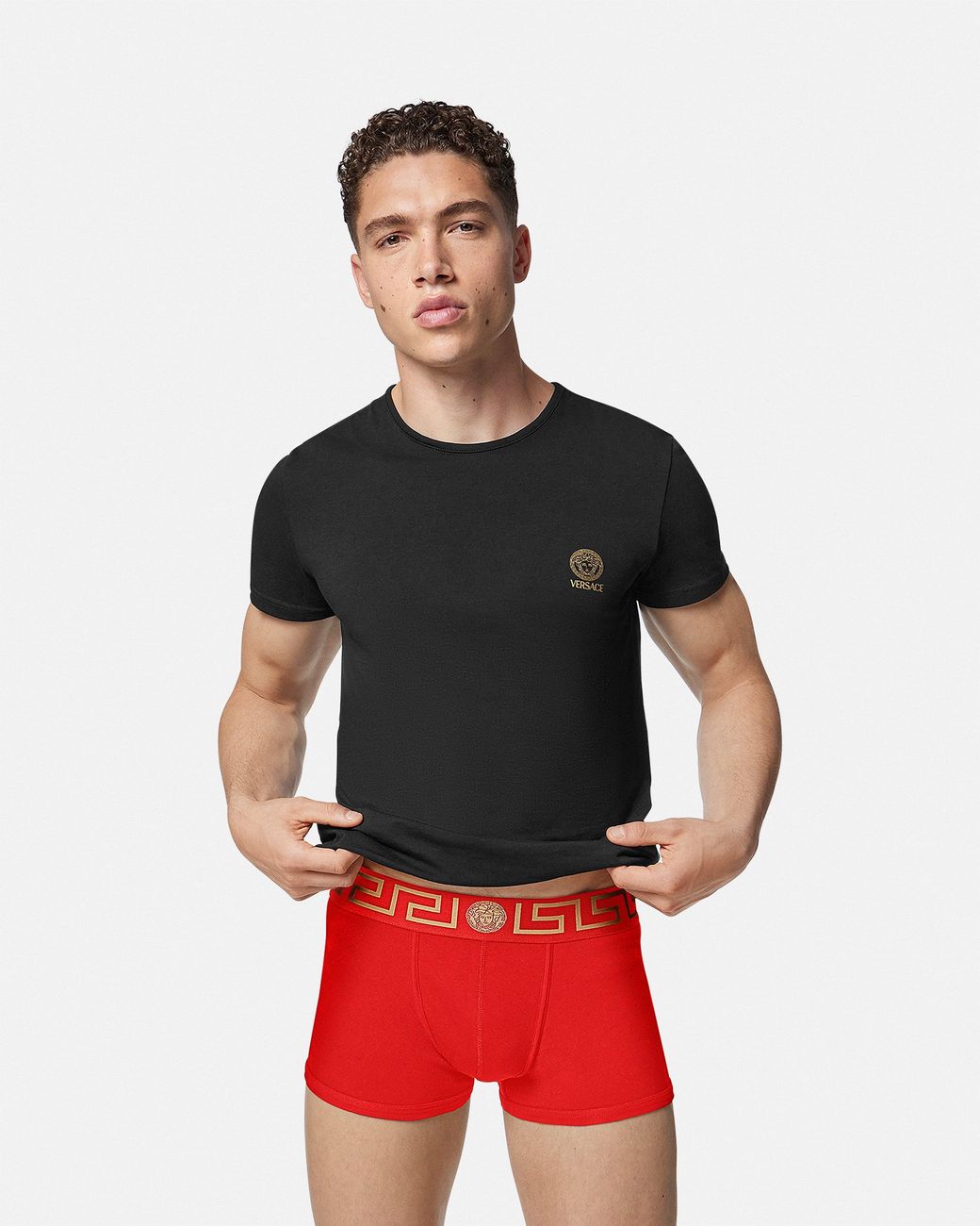 Bottoms di Versace in Red da Uomo